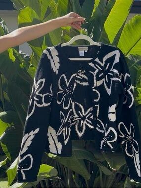 Vintage Coldwater Creek Black & White Embroidered Floral Cardigan